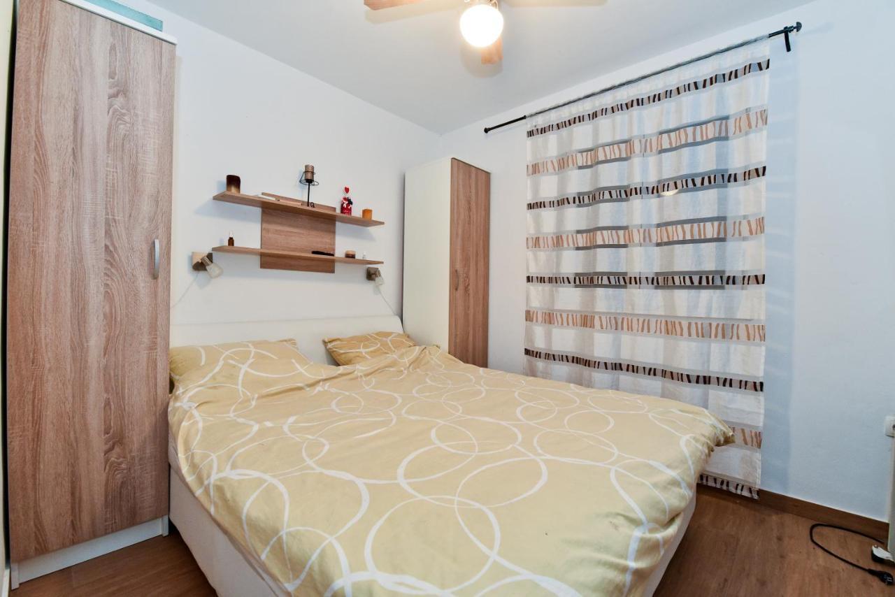 Holiday Home Taras Smilcic Ngoại thất bức ảnh